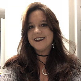 Image of Paula DeLosh